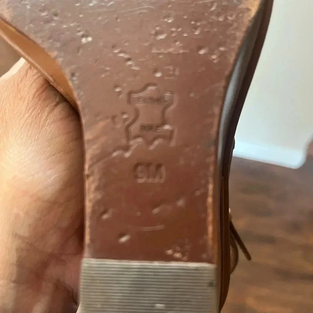 Authentic Tory Burch Gabrielle Wedge Sandals- Size 9 Brown